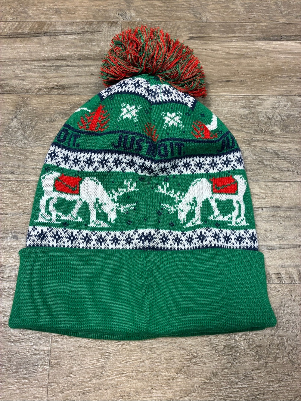 NIKE Peak Winter Wonderland Beanie Pom Pom Dear Holiday Knit Hat - Picture 11 of 12
